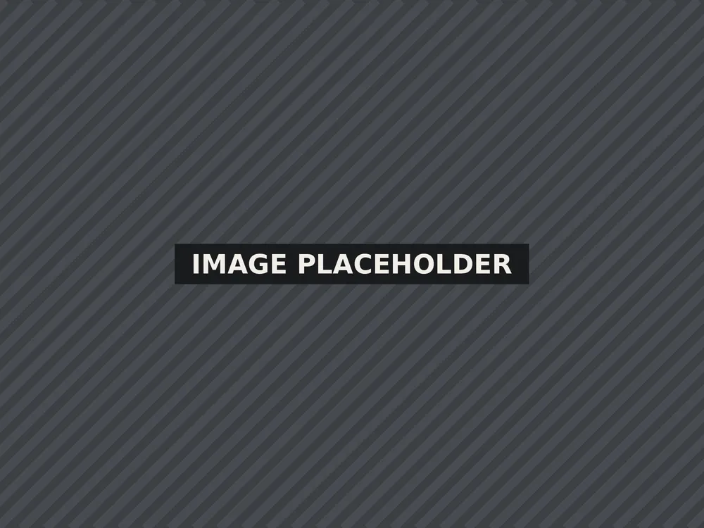 Desktop and mobile preview of the reference roofing onepage website